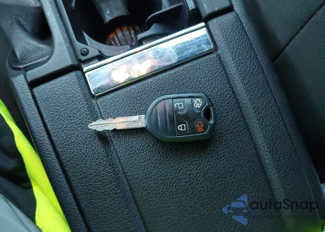 2014 Ford Mustang V6 from USA, damaged, VIN 1ZVBP8EM5E5297207